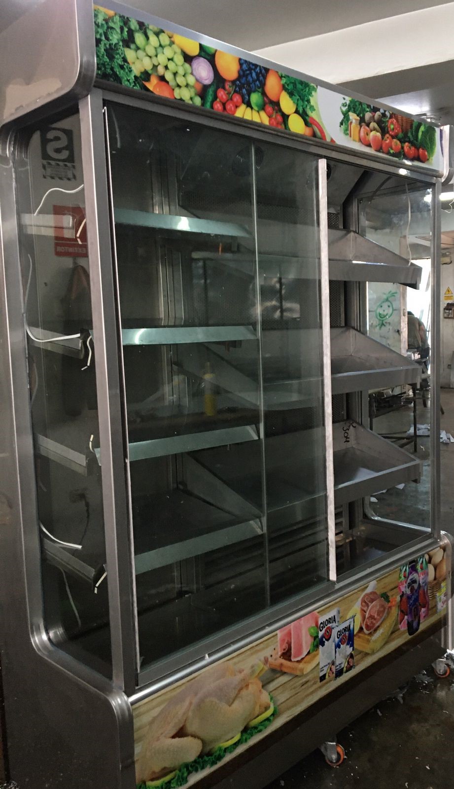 Vitrina exhibidora de fríos - Imagen 5